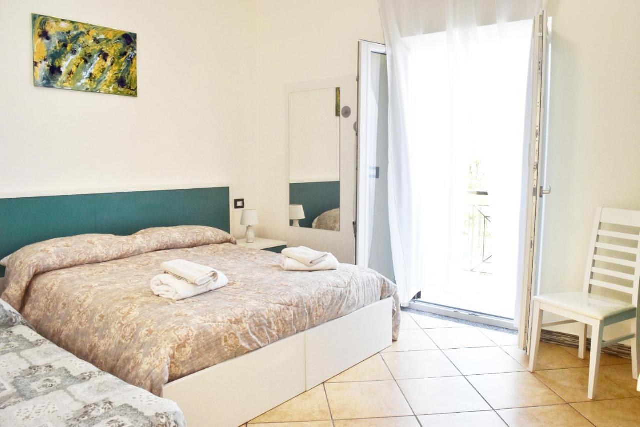 Bed & Breakfast Domus Pepe Scalea Eksteriør billede